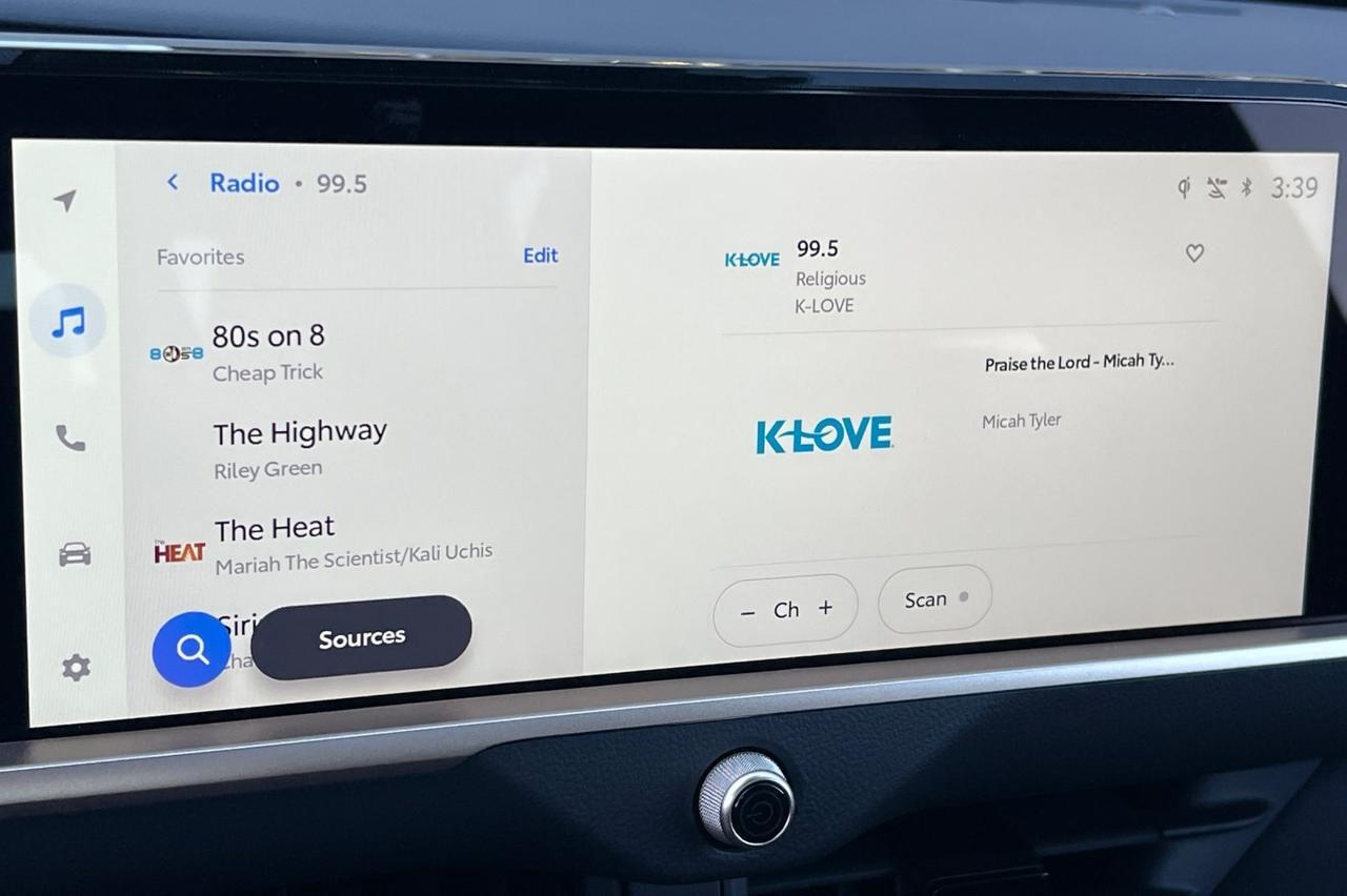 2025 Toyota Crown Signia Limited Ontario OR