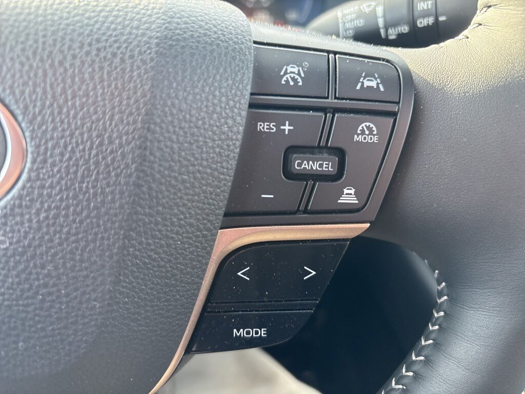 2025 Toyota Crown Signia Limited Cockeysville MD