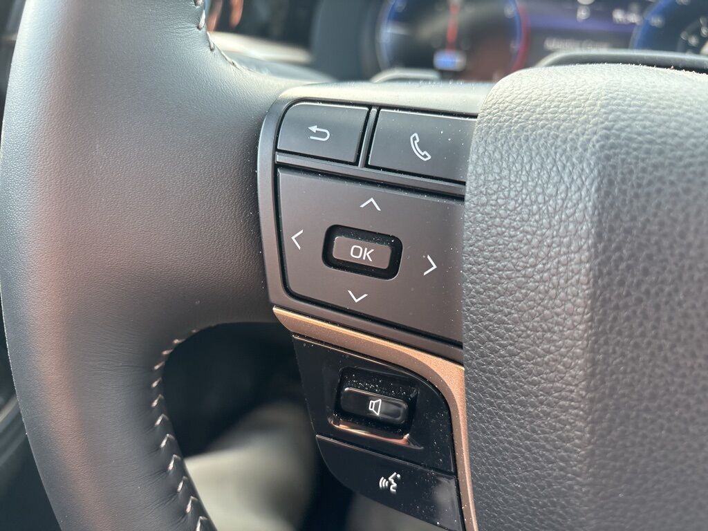 2025 Toyota Crown Signia Limited Cockeysville MD