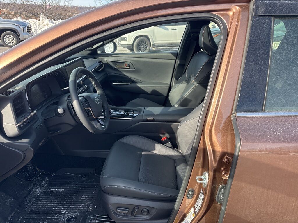 2025 Toyota Crown Signia Limited Cockeysville MD