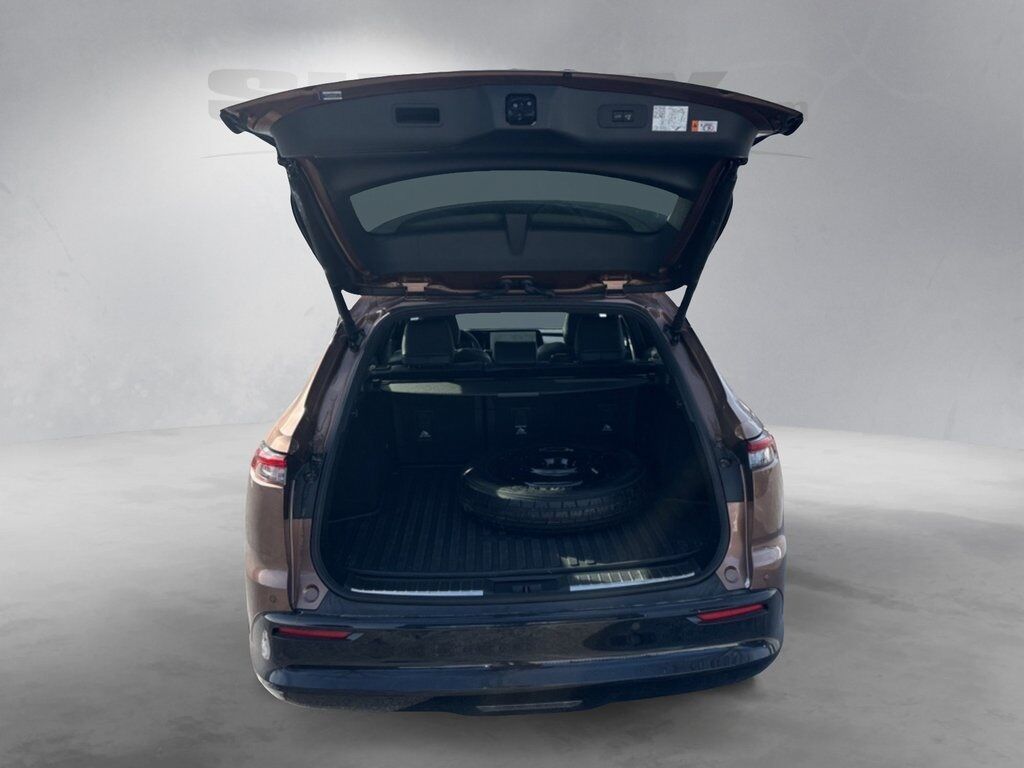 2025 Toyota Crown Signia Limited Cockeysville MD