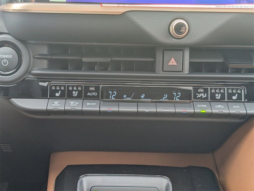 2025 Toyota Crown Signia Limited Cockeysville MD