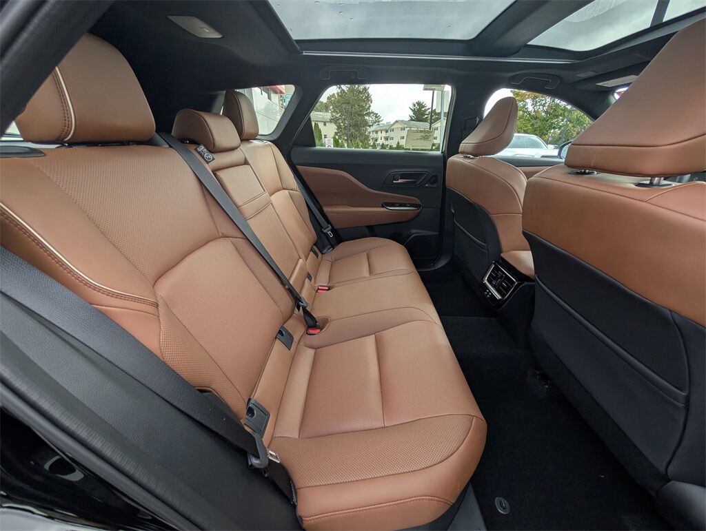 2025 Toyota Crown Signia Limited Cockeysville MD