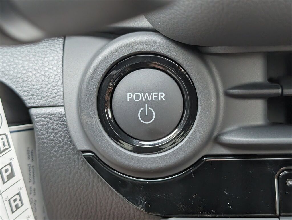 2025 Toyota Crown Signia Limited Cockeysville MD