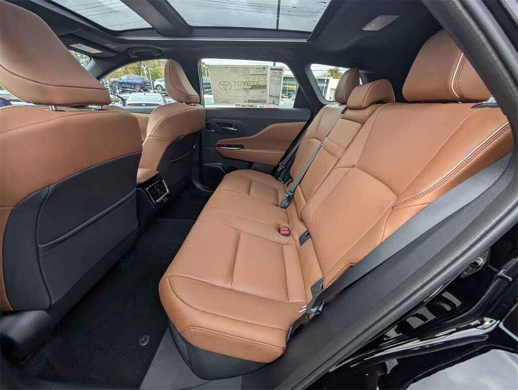 2025 Toyota Crown Signia Limited Cockeysville MD