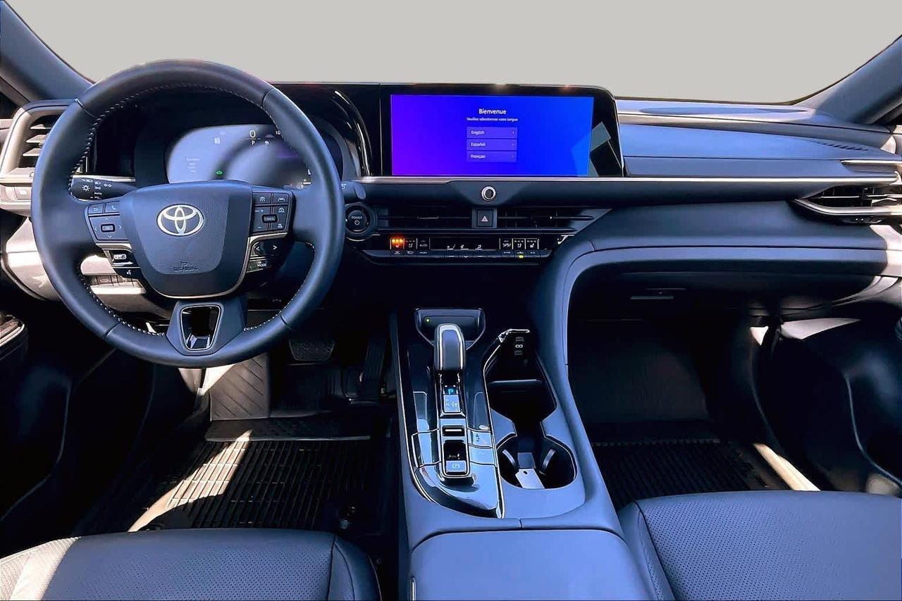 2025 Toyota Crown Signia XLE Folsom CA