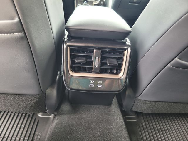 2025 Toyota Crown Signia XLE Folsom CA