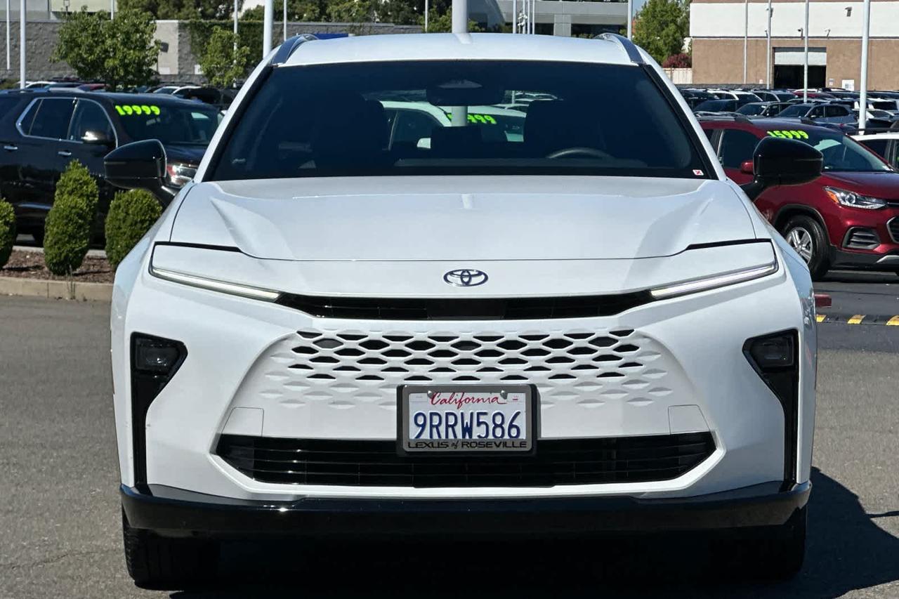 2025 Toyota Crown Signia XLE Roseville CA