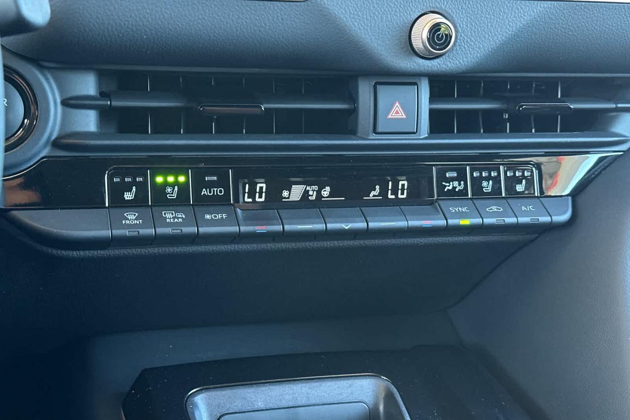 2025 Toyota Crown Signia XLE Roseville CA