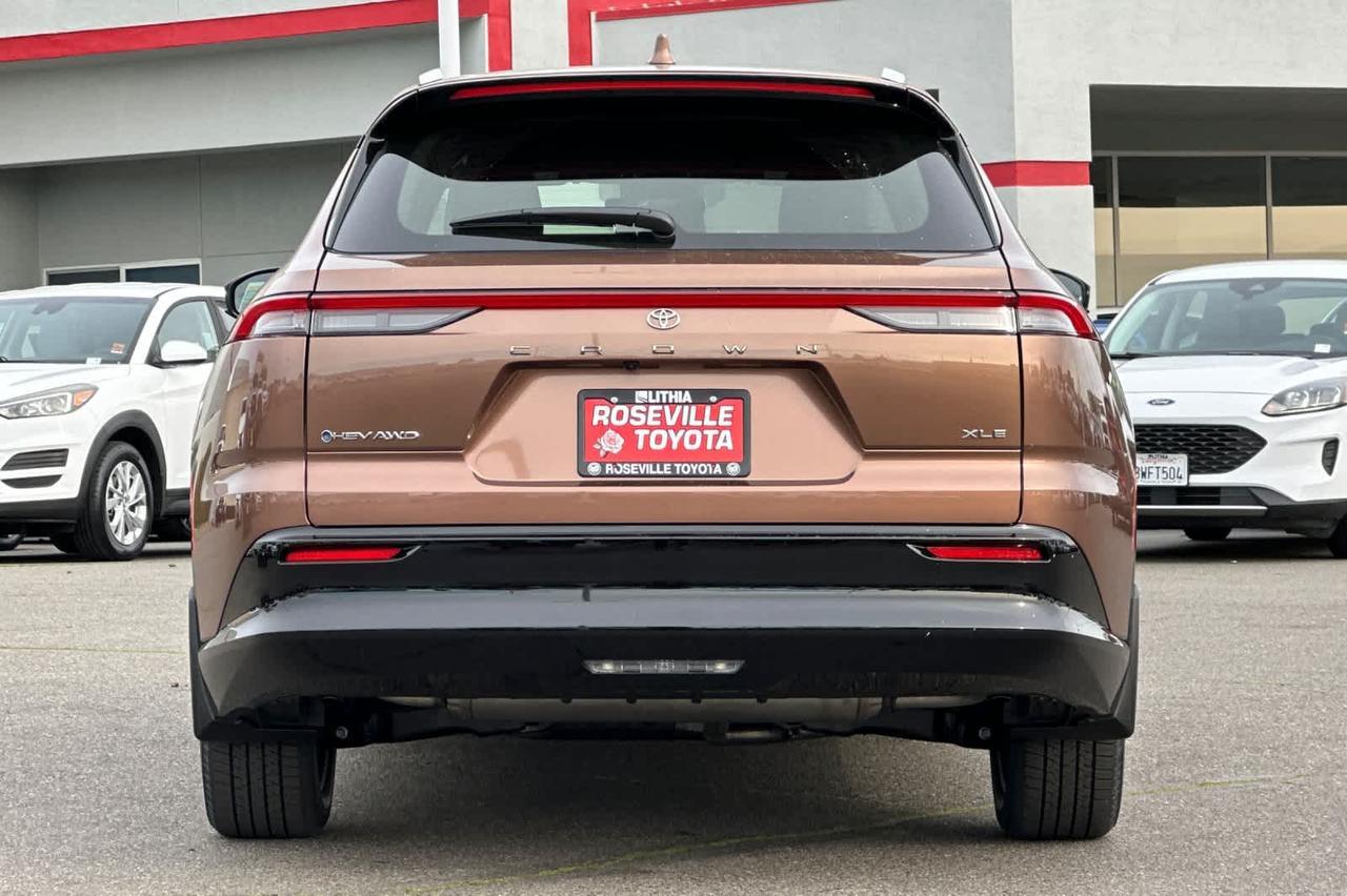 2025 Toyota Crown Signia XLE Roseville CA