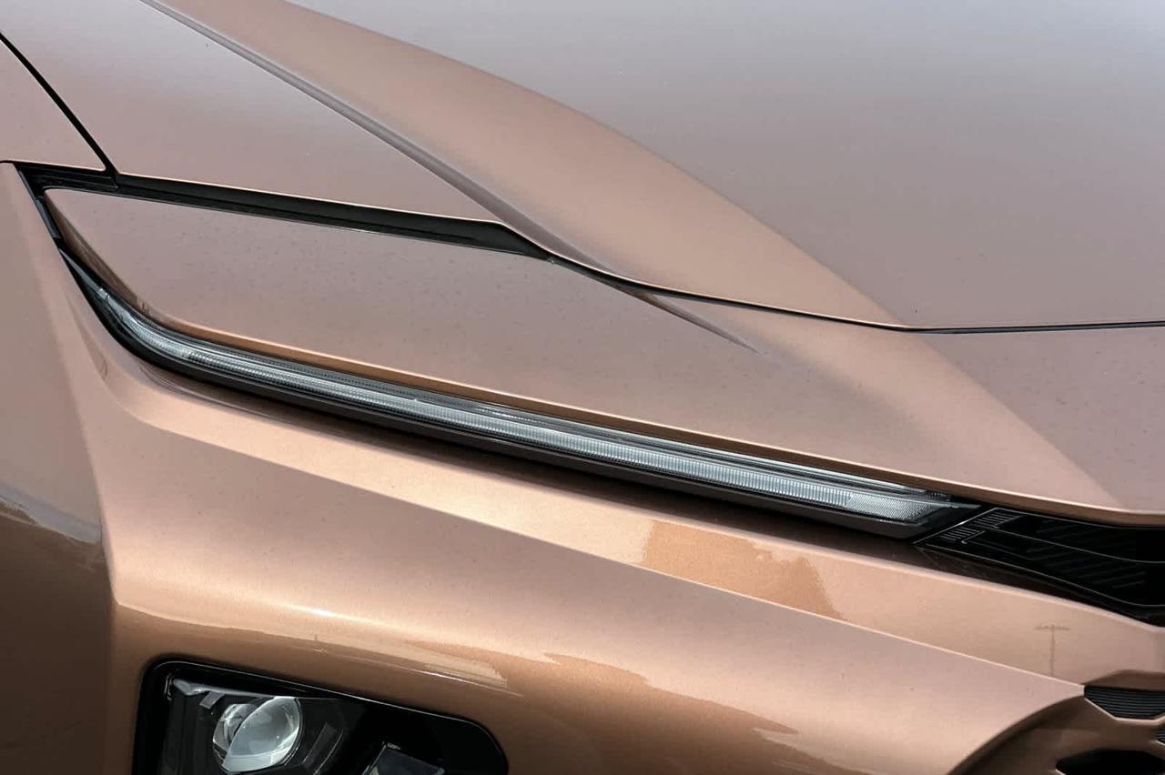 2025 Toyota Crown Signia XLE Roseville CA