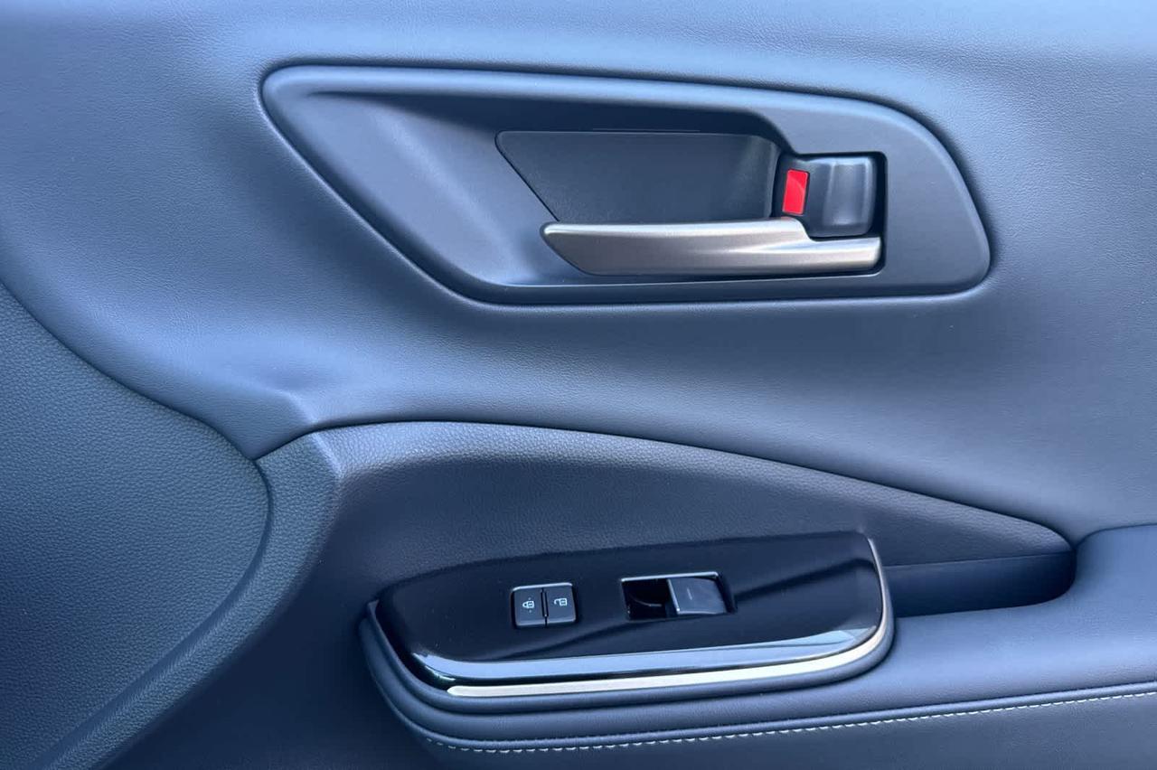 2025 Toyota Crown Signia XLE Roseville CA