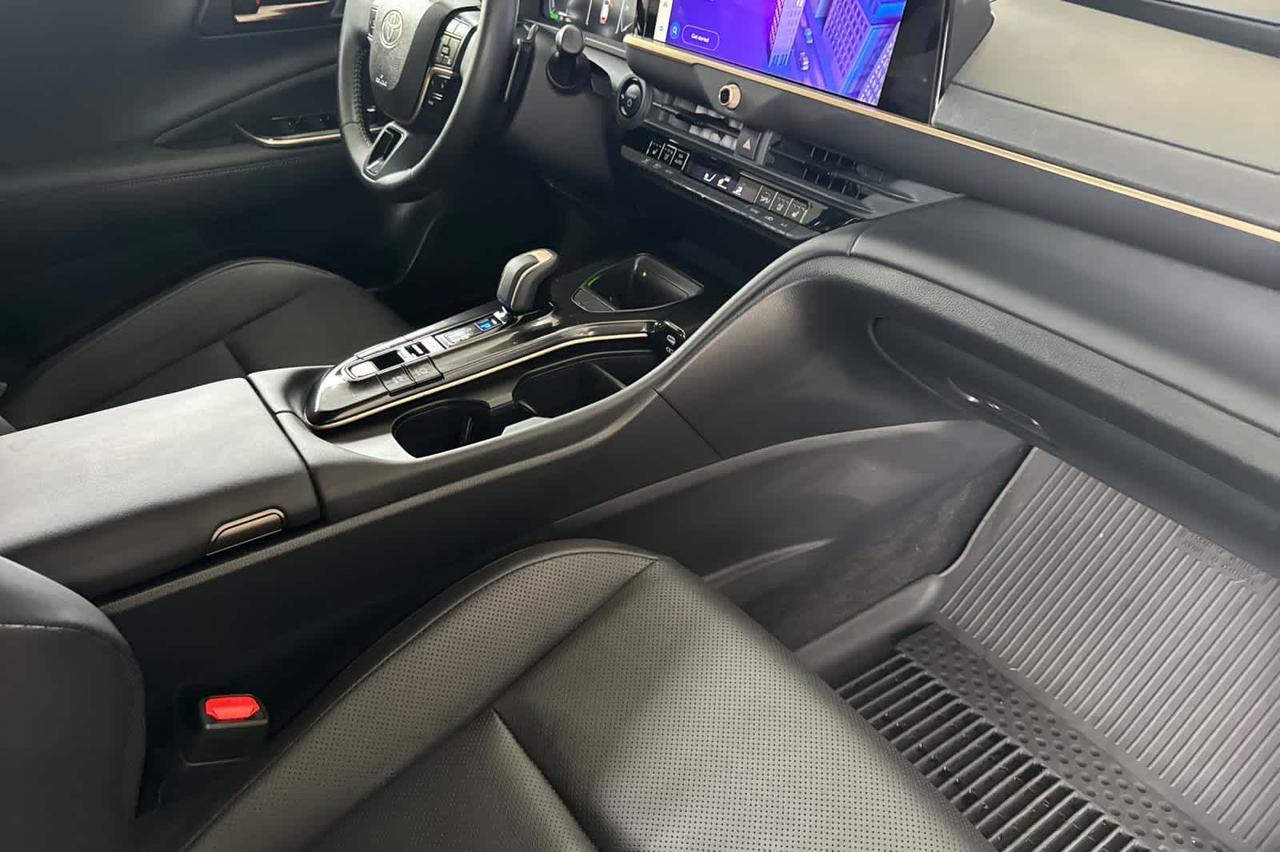 2025 Toyota Crown Signia XLE Roseville CA