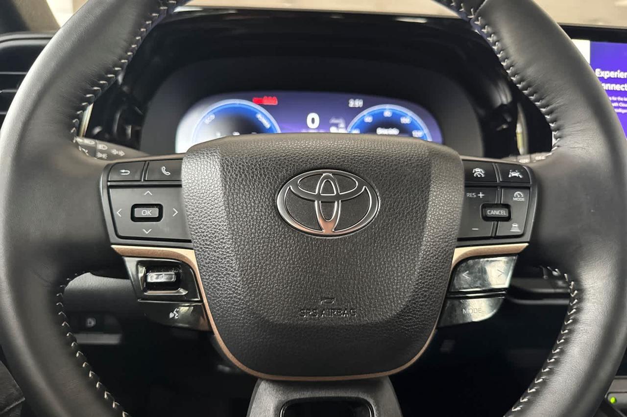 2025 Toyota Crown Signia XLE Roseville CA