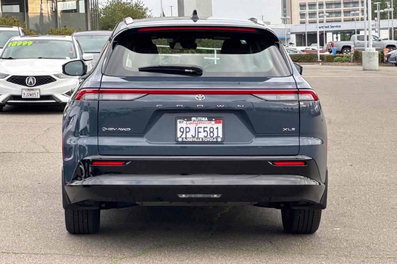 2025 Toyota Crown Signia XLE Roseville CA