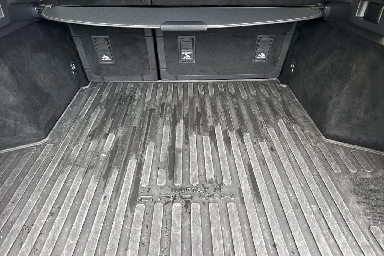 2025 Toyota Crown Signia XLE Roseville CA