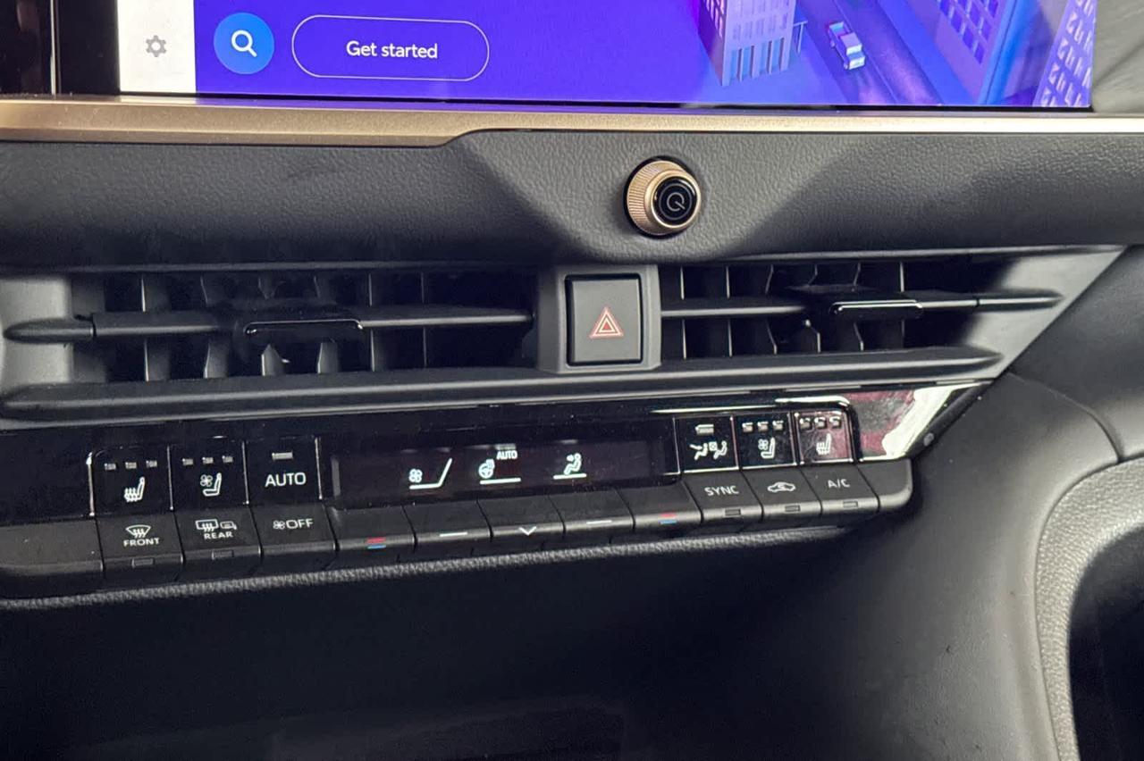 2025 Toyota Crown Signia XLE Roseville CA