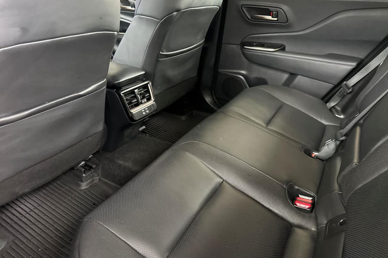 2025 Toyota Crown Signia XLE Roseville CA