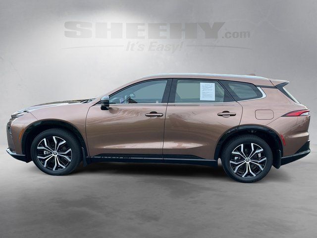 2025 Toyota Crown Signia XLE Richmond VA