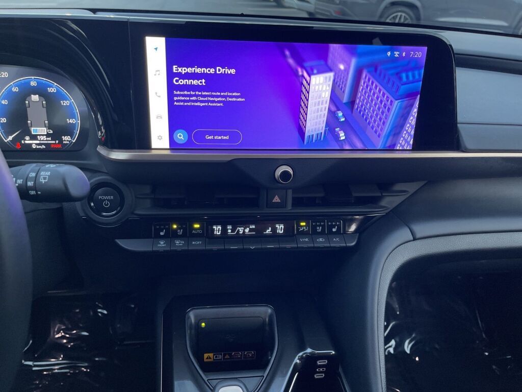 2025 Toyota Crown Signia XLE Richmond VA