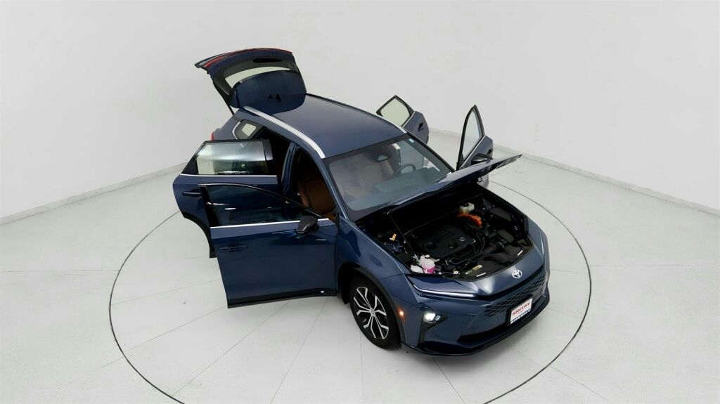 2025 Toyota Crown Signia XLE Laurel MD