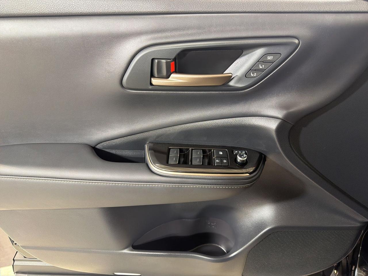2025 Toyota Crown Signia XLE Springfield VA