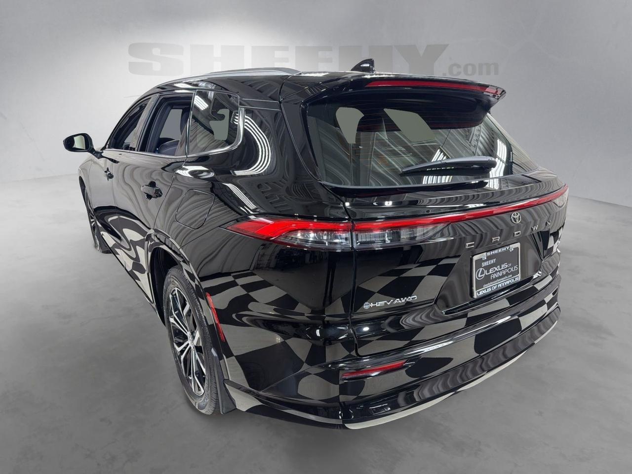 2025 Toyota Crown Signia XLE Springfield VA