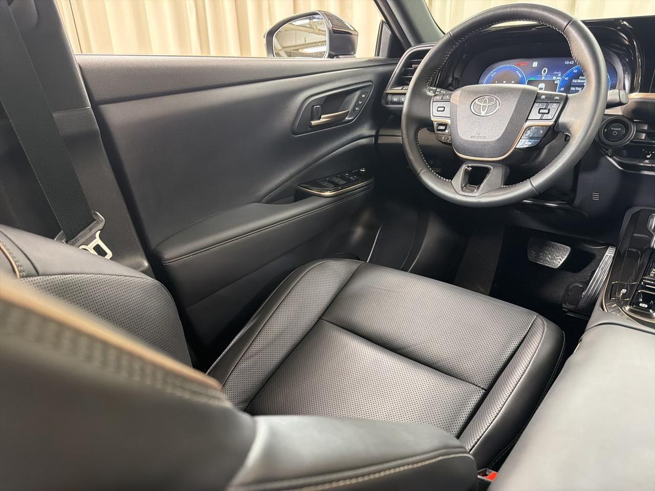 2025 Toyota Crown Signia XLE Springfield VA