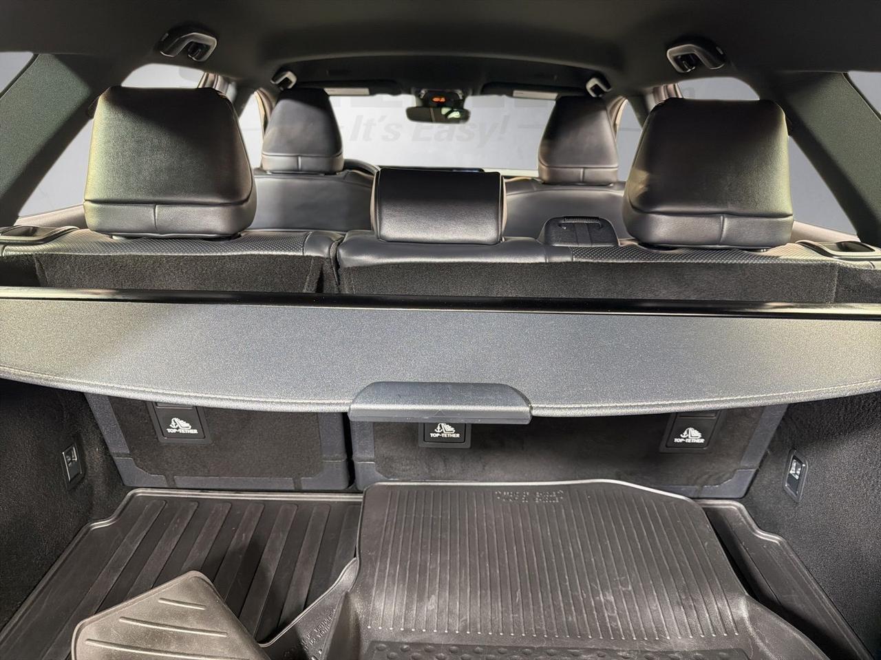 2025 Toyota Crown Signia XLE Springfield VA