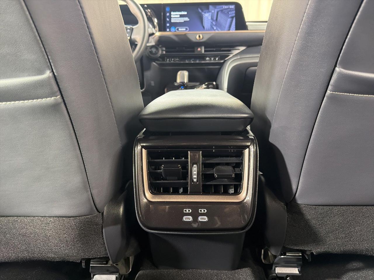 2025 Toyota Crown Signia XLE Springfield VA