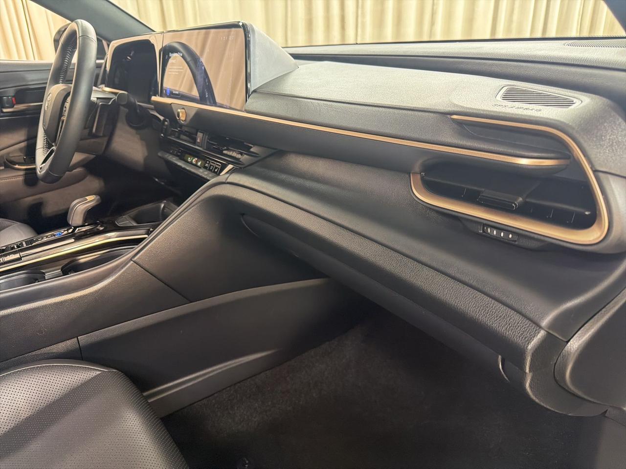 2025 Toyota Crown Signia XLE Springfield VA