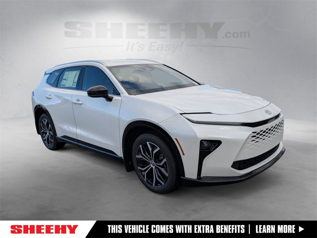 2025 Toyota Crown Signia XLE