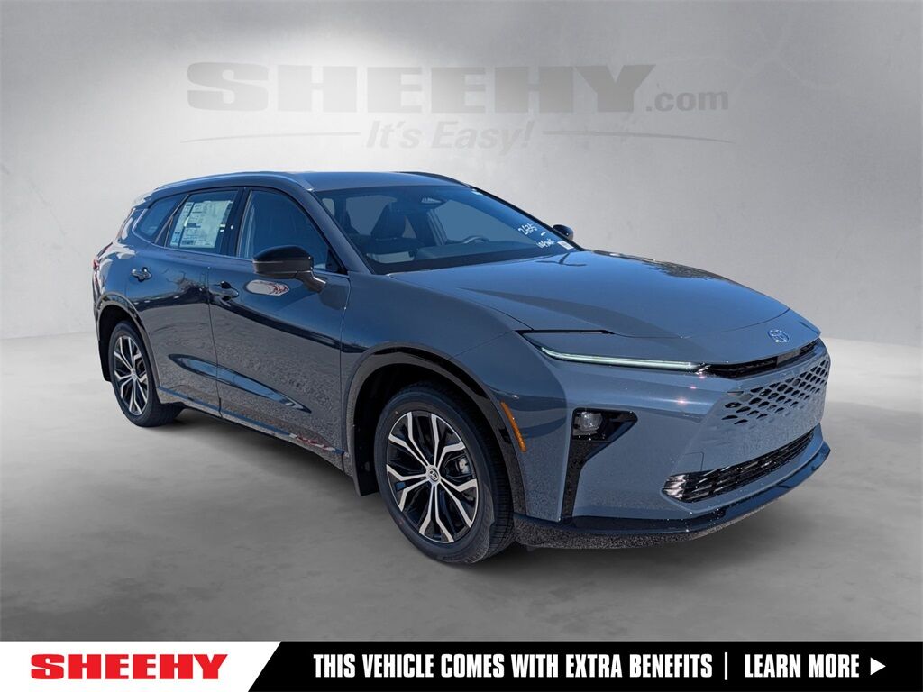 2025 Toyota Crown Signia XLE