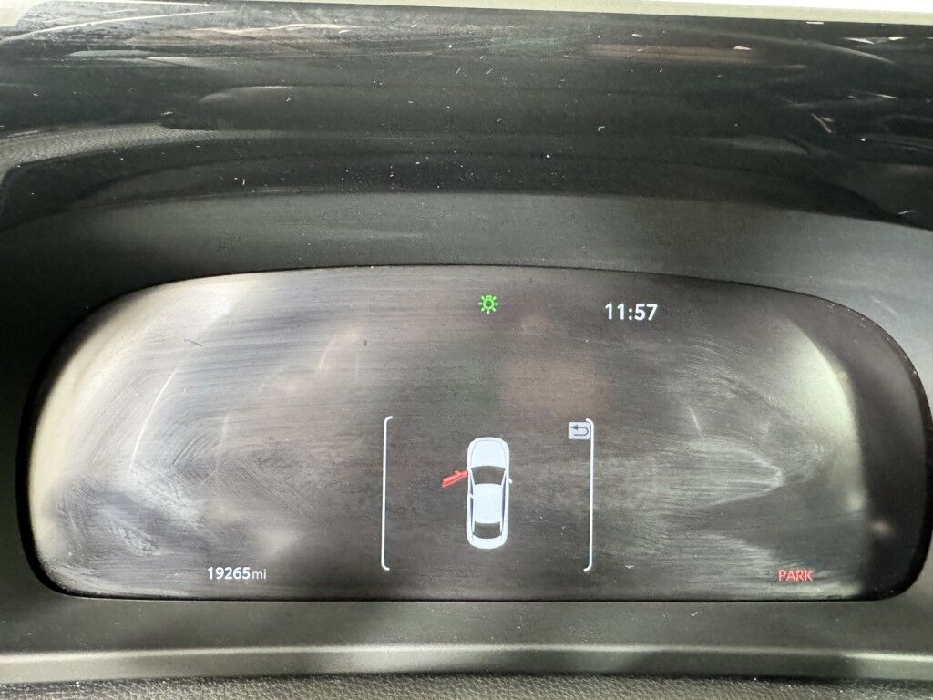 2025 Toyota Crown XLE AWD Maumee OH