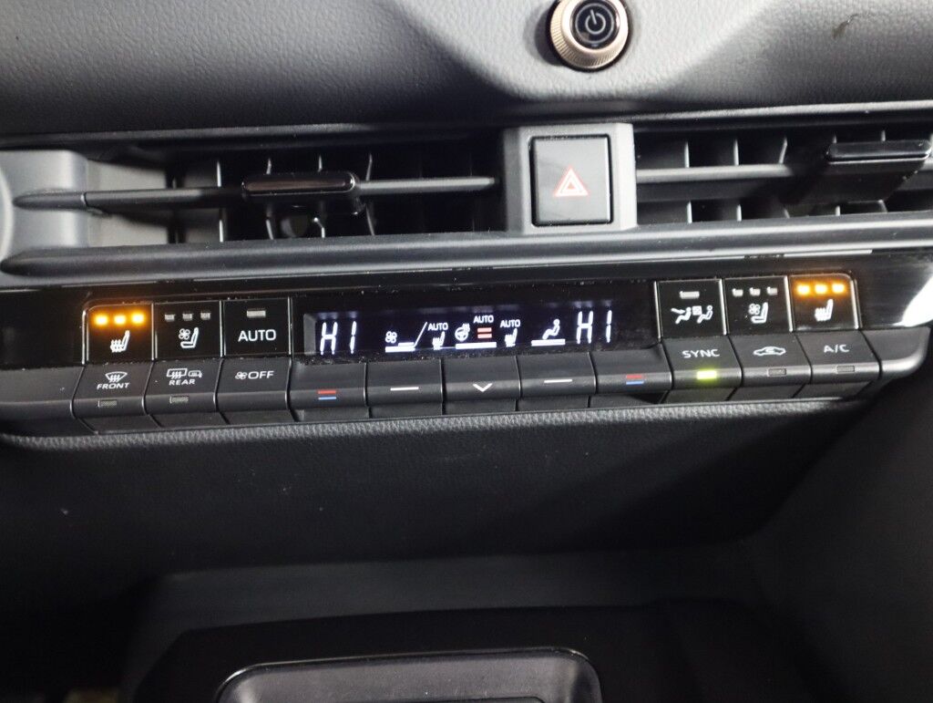 2025 Toyota Crown XLE AWD Maumee OH