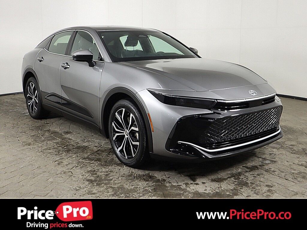 2025 Toyota Crown XLE AWD