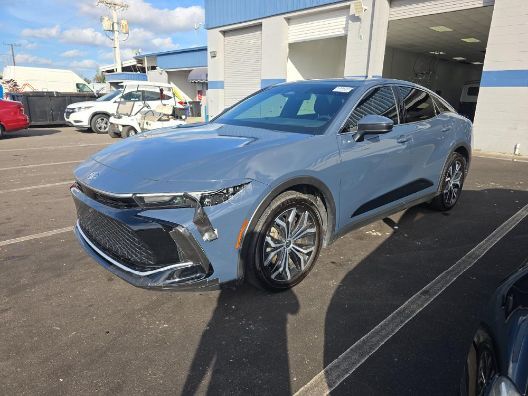 2025 Toyota Crown XLE