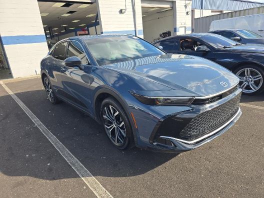 2025 Toyota Crown XLE