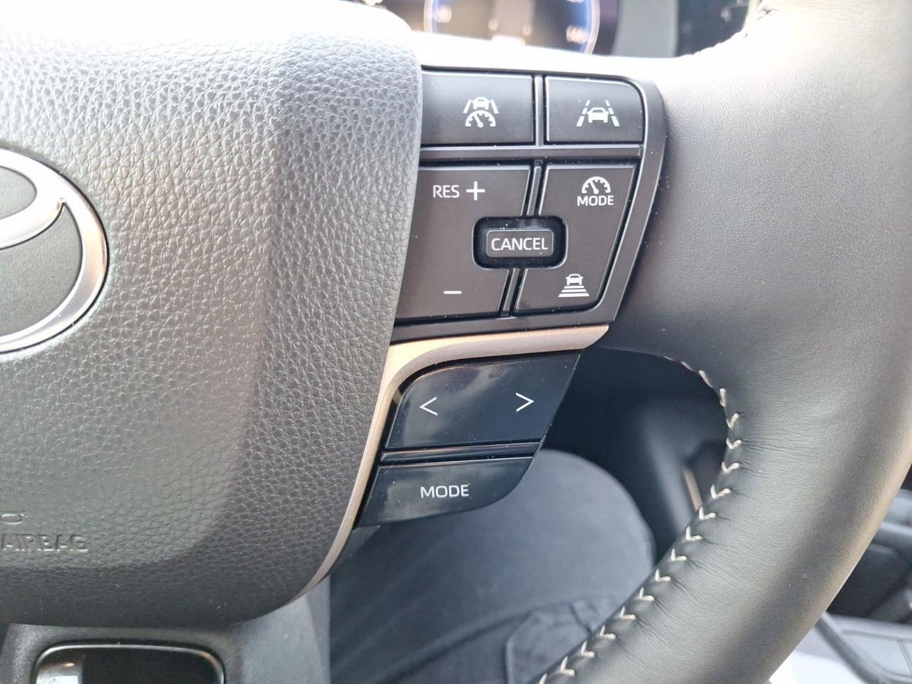 2025 Toyota Crown XLE Hurst TX