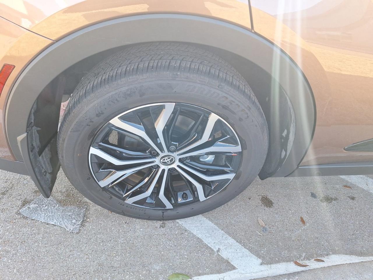 2025 Toyota Crown XLE Hurst TX