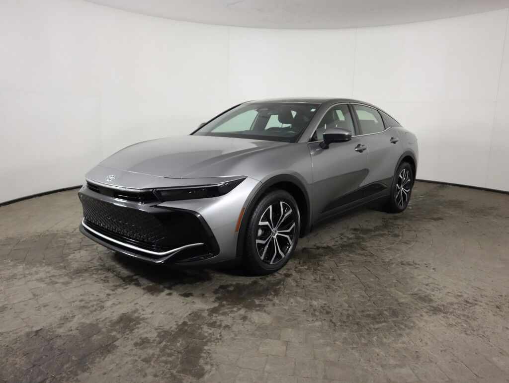 2025 Toyota Crown XLE Maumee OH