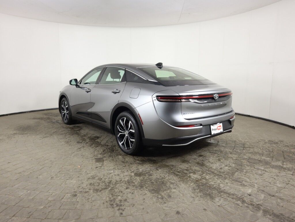 2025 Toyota Crown XLE Maumee OH