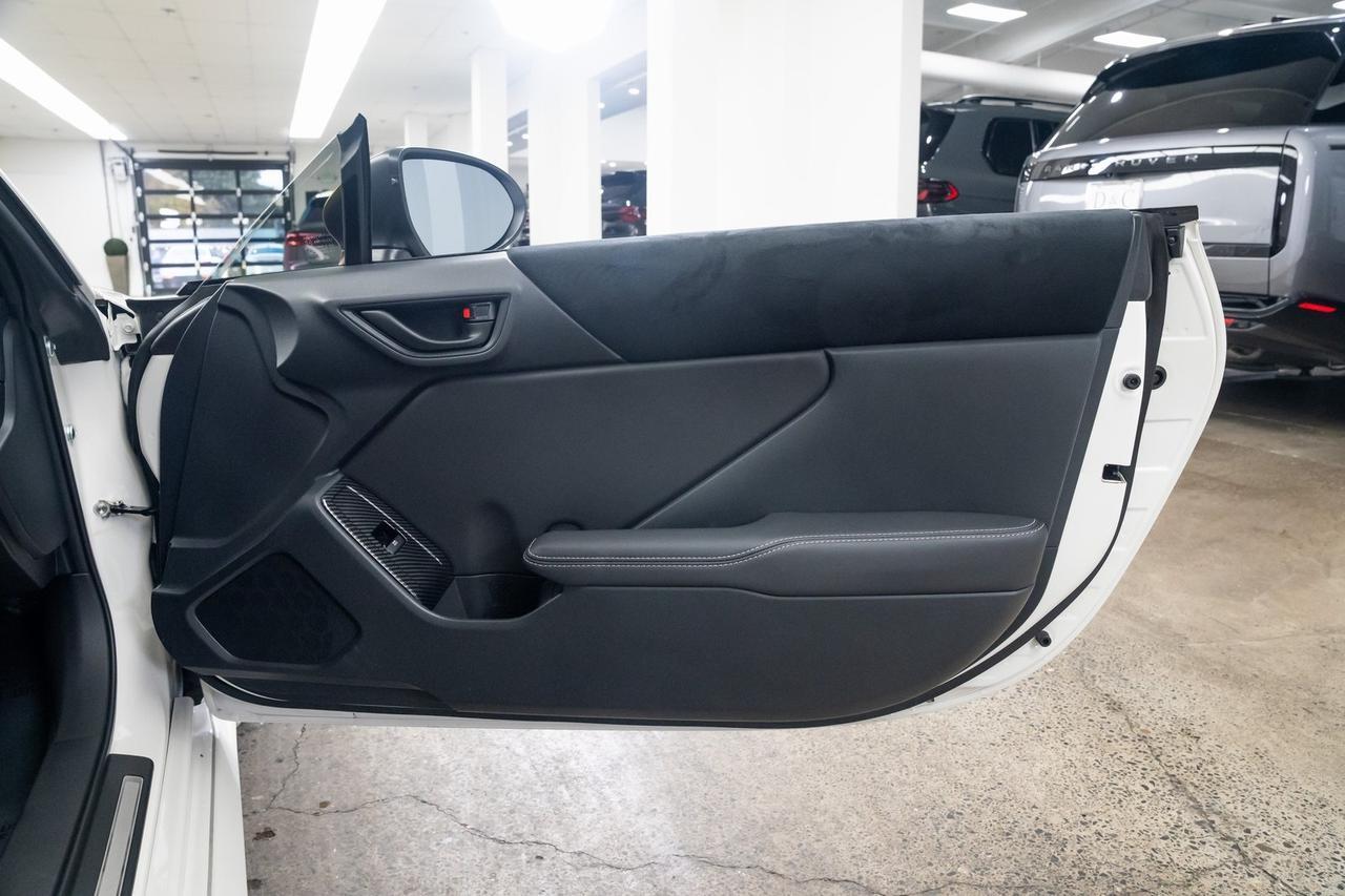 2025 Toyota GR86 Premium 1 Owner  $20k in MODS Portland OR