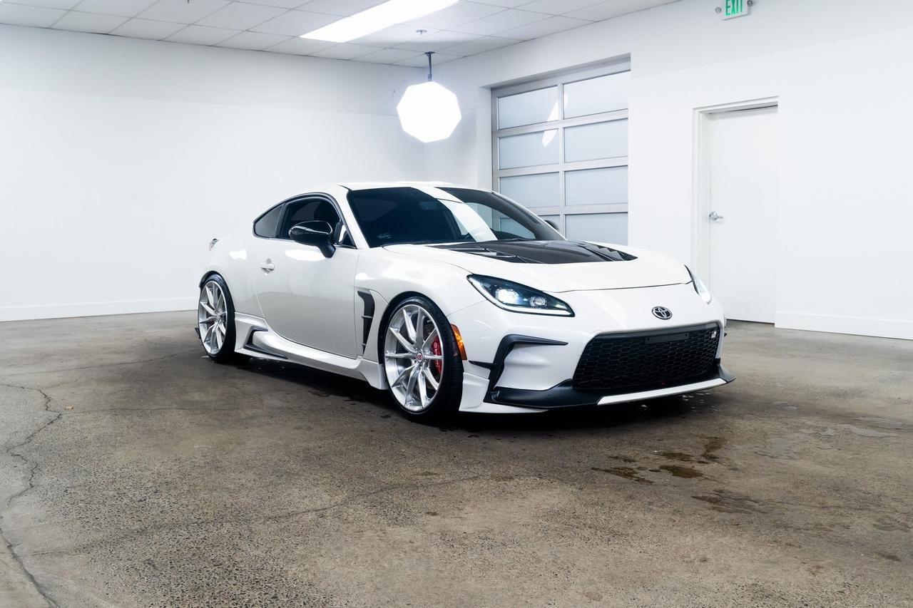 2025 Toyota GR86 Premium 1 Owner  $20k in MODS Portland OR