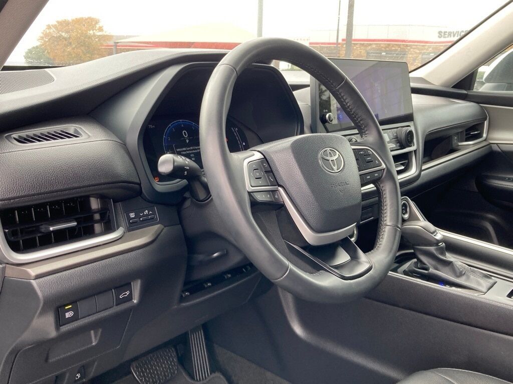 2025 Toyota Grand Highlander San Antonio TX