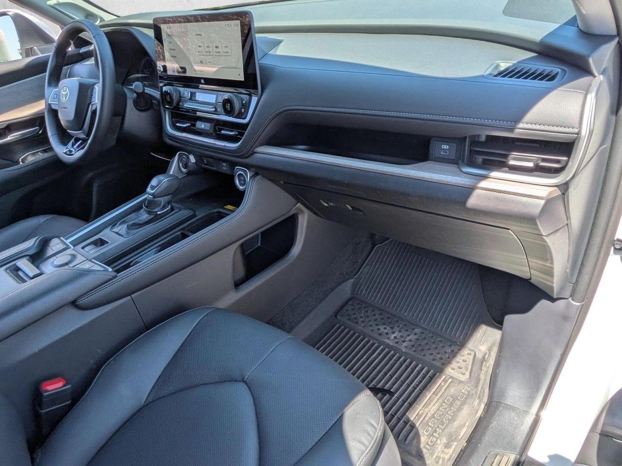 2025 Toyota Grand Highlander Hybrid Limited Roseville CA