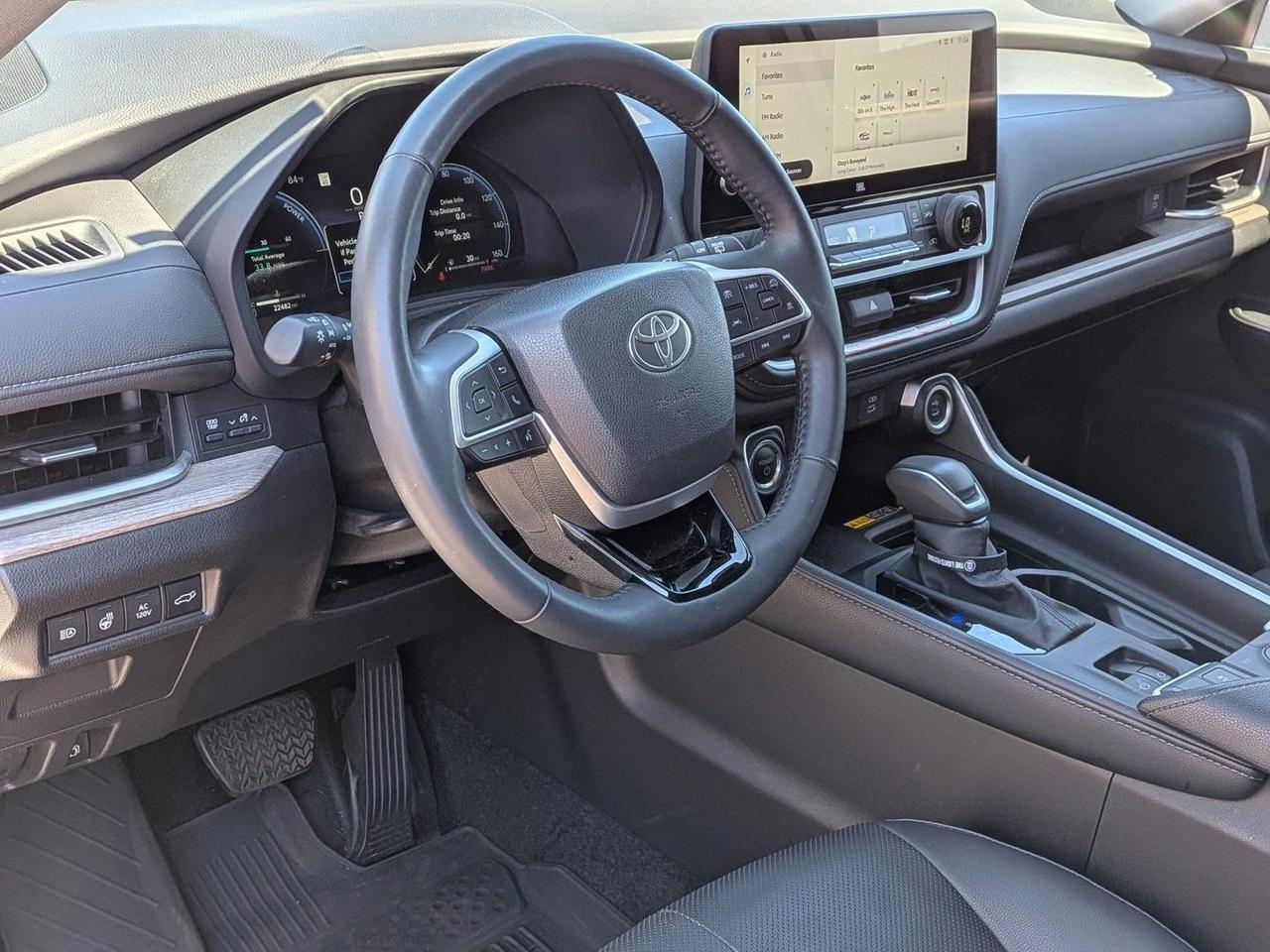 2025 Toyota Grand Highlander Hybrid Limited Roseville CA