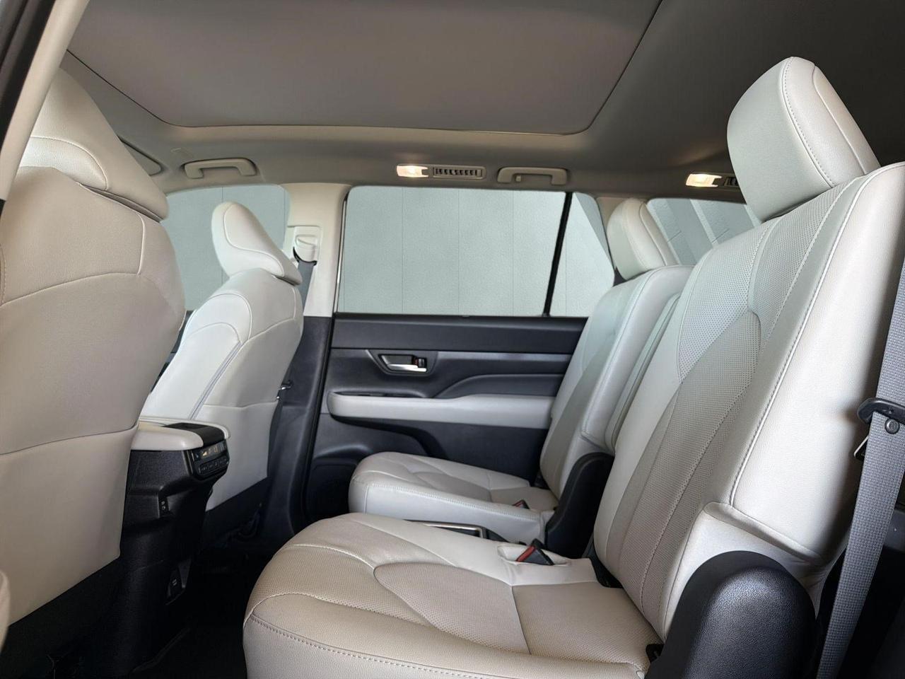 2025 Toyota Grand Highlander Hybrid Limited San Antonio TX