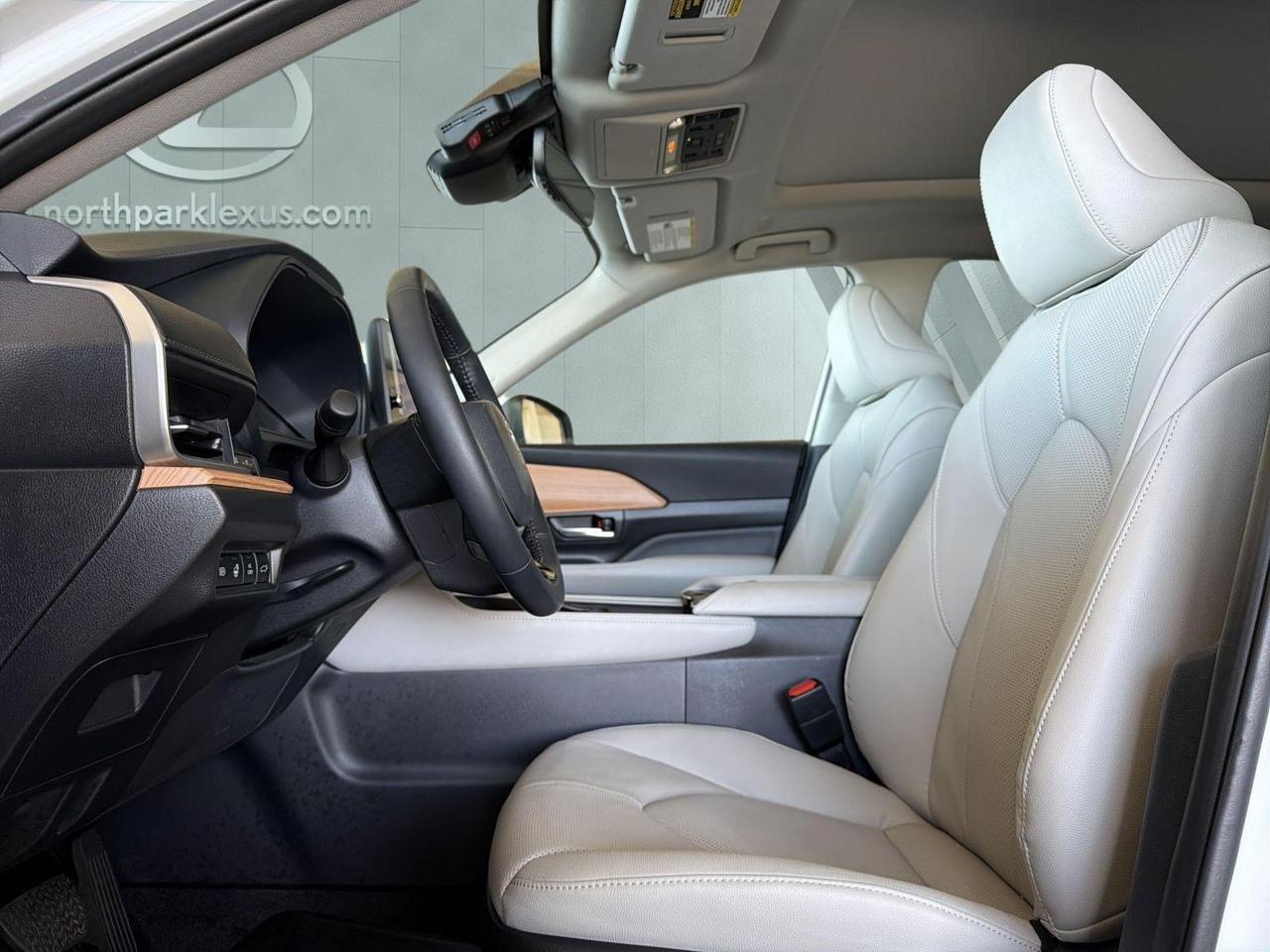 2025 Toyota Grand Highlander Hybrid Limited San Antonio TX