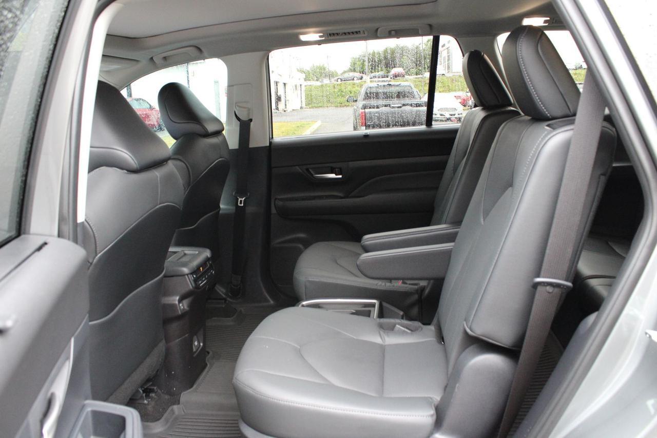 2025 Toyota Grand Highlander Hybrid Limited Fredericksburg VA